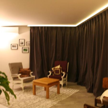 Ahava Bed & Breakfast Waimate Bagian luar foto