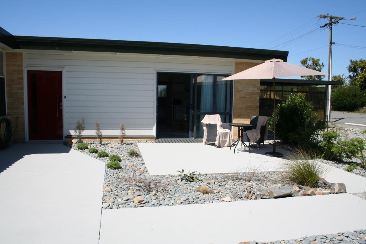 Ahava Bed & Breakfast Waimate Bagian luar foto